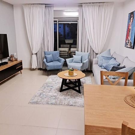 Апартаменты מרחק נגיעה בתקווה Petach Tikva Экстерьер фото